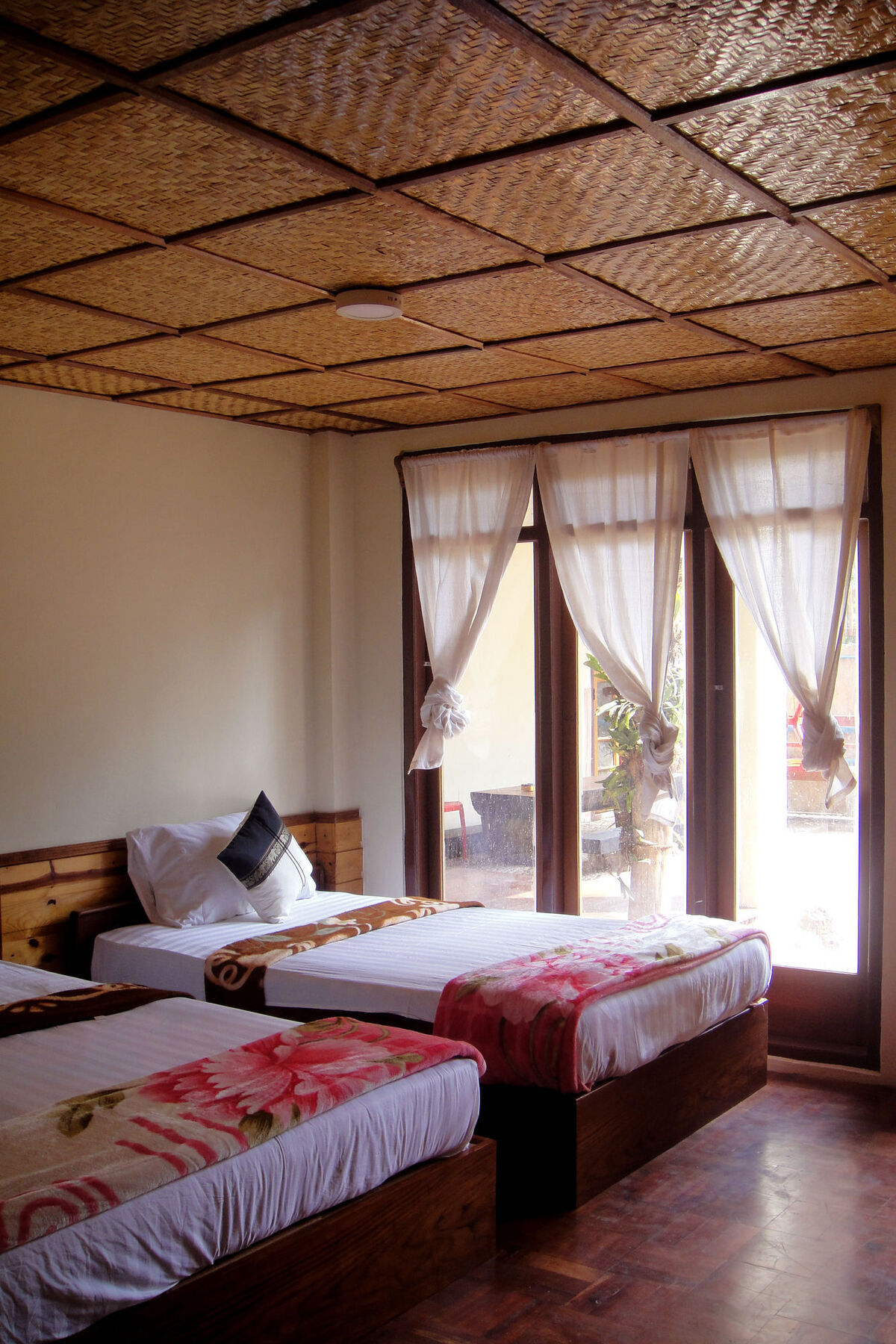 Three Seasons Inn & Spa Nyaung Shwe Εξωτερικό φωτογραφία